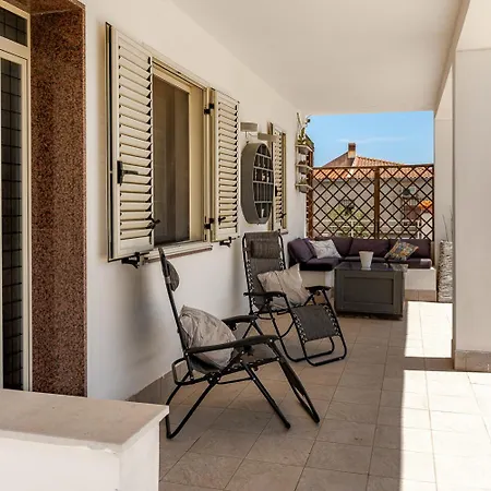 Villa Riserva Marina *