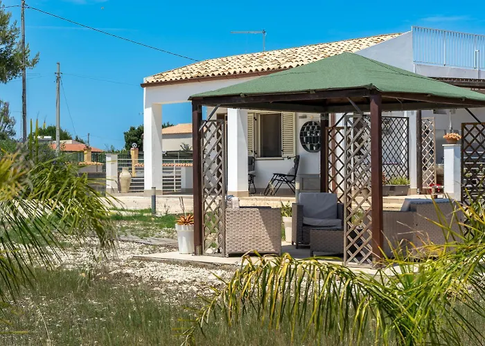 Emanuela Vista Mare By Wonderful Italy *