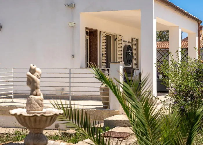 Emanuela Vista Mare By Wonderful Italy Villa